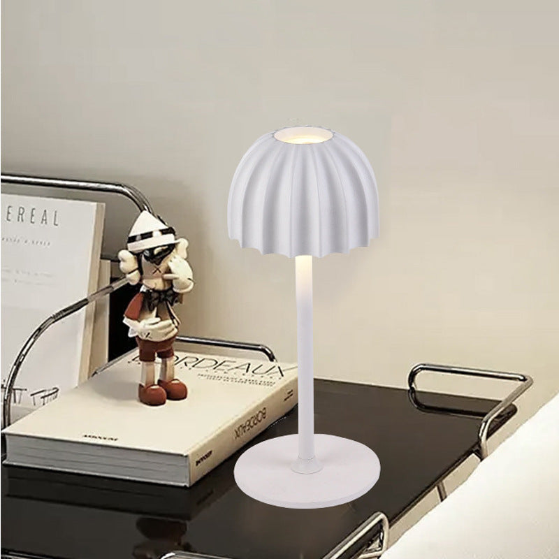 Lampe de table LED USB en forme de parapluie scandinave contemporaine pour chambre à coucher 