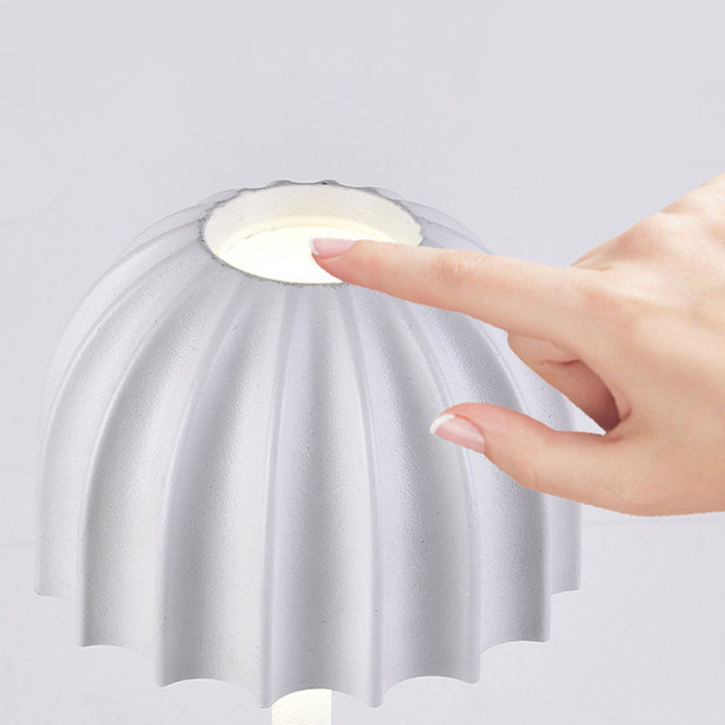 Lampe de table LED USB en forme de parapluie scandinave contemporaine pour chambre à coucher 