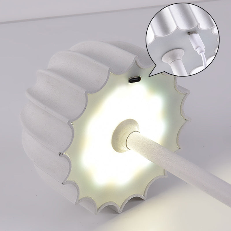 Lampe de table LED USB en forme de parapluie scandinave contemporaine pour chambre à coucher 