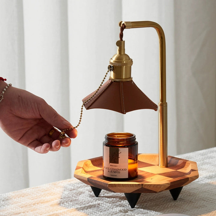 Moderne eklektische achteckige Lederschirm Walnussholz Basis Messing 1-Licht Schmelzwachs Tischlampe für Schlafzimmer 