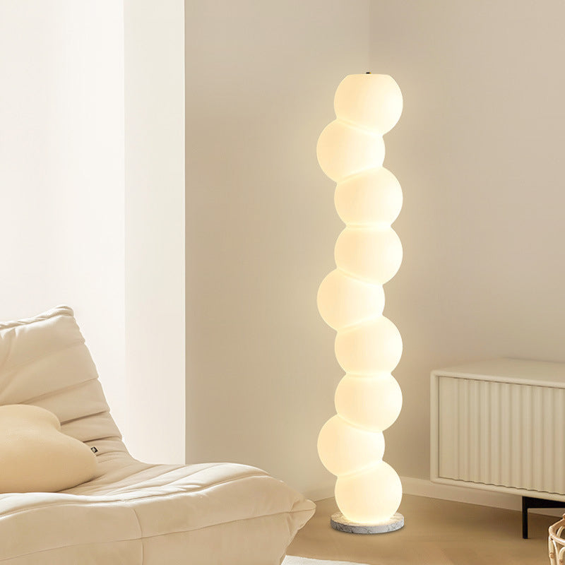 مصباح أرضي قائم LED بقاعدة رخامية وعصا كروية PE بتصميم بسيط ومعاصر لغرفة النوم 