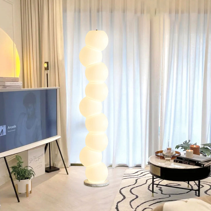 مصباح أرضي قائم LED بقاعدة رخامية وعصا كروية PE بتصميم بسيط ومعاصر لغرفة النوم 