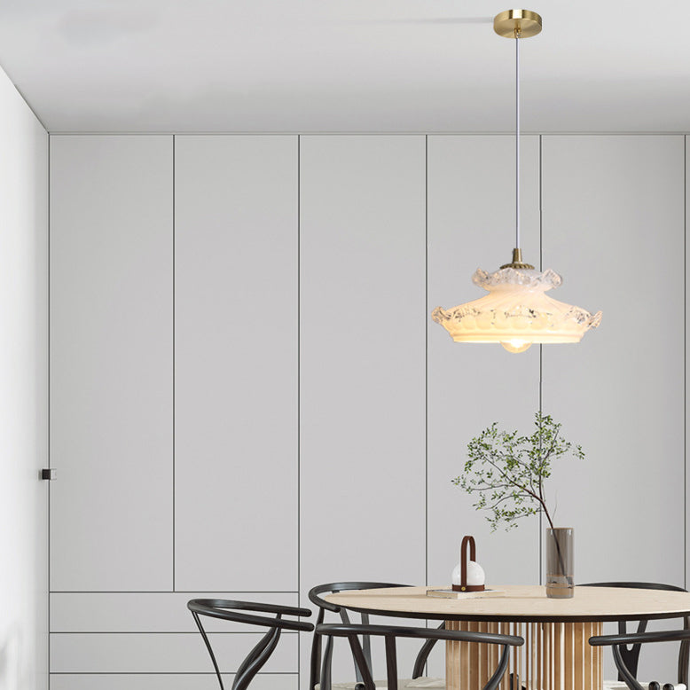 Traditionelle französische Messing-Blumenglas-Lampenschirm 1-Licht-Pendelleuchte für das Wohnzimmer 