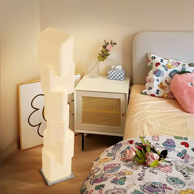 Lámpara de pie LED con base de mármol en bloque cuadrado PE de simplicidad contemporánea para dormitorio 