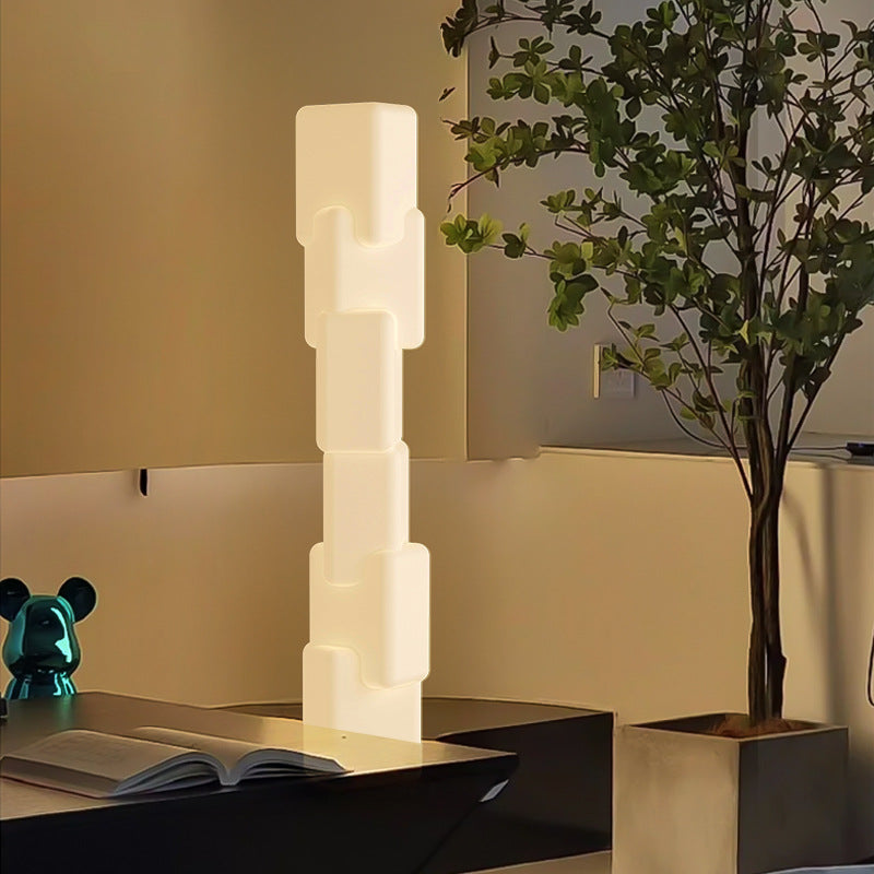 Lámpara de pie LED con base de mármol en bloque cuadrado PE de simplicidad contemporánea para dormitorio 