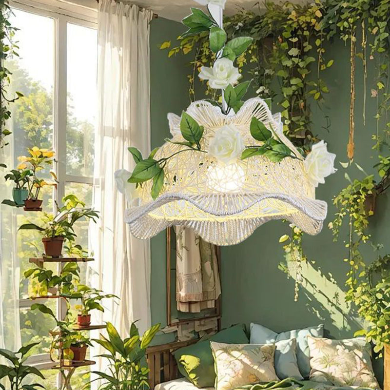 Moderne Art Deco Eisen-Rattan-Weberei Blumenmuster Blätter Dekoration 1-Licht Pendelleuchte für Wohnzimmer 