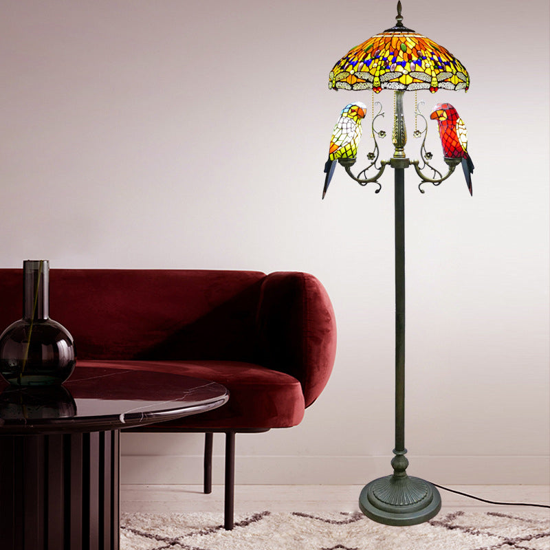 Traditionelle Vintage-Stehlampe aus rundem Eisen und Buntglas mit 5 Lichtern für Schlafzimmer 