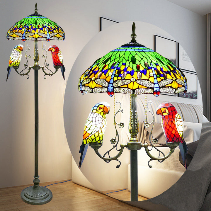 Traditionelle Vintage-Stehlampe aus rundem Eisen und Buntglas mit 5 Lichtern für Schlafzimmer 