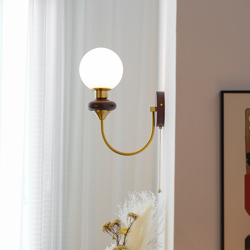 Lámpara Aplique de Pared de 1 Luz de Vidrio de Hierro Redonda Minimalista Moderna para Dormitorio 