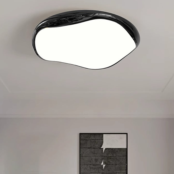 Plafonnier LED rond irrégulier en fer et acrylique crème minimaliste moderne pour chambre 