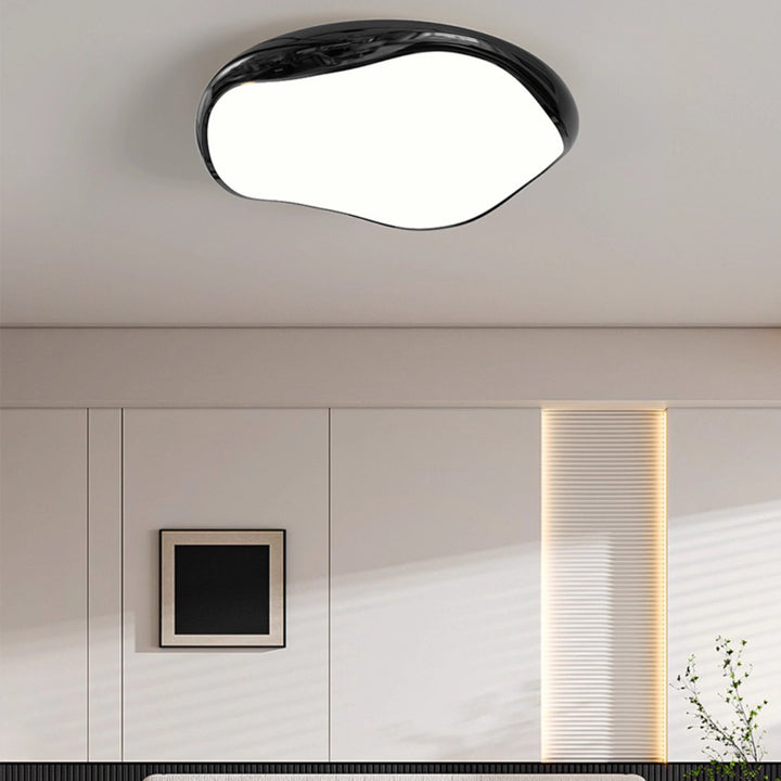 Plafonnier LED rond irrégulier en fer et acrylique crème minimaliste moderne pour chambre 