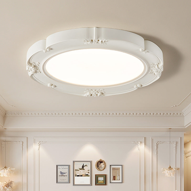 Luz de techo LED de resina acrílica moderna minimalista en forma de cúpula redonda tallada en crema para dormitorio 