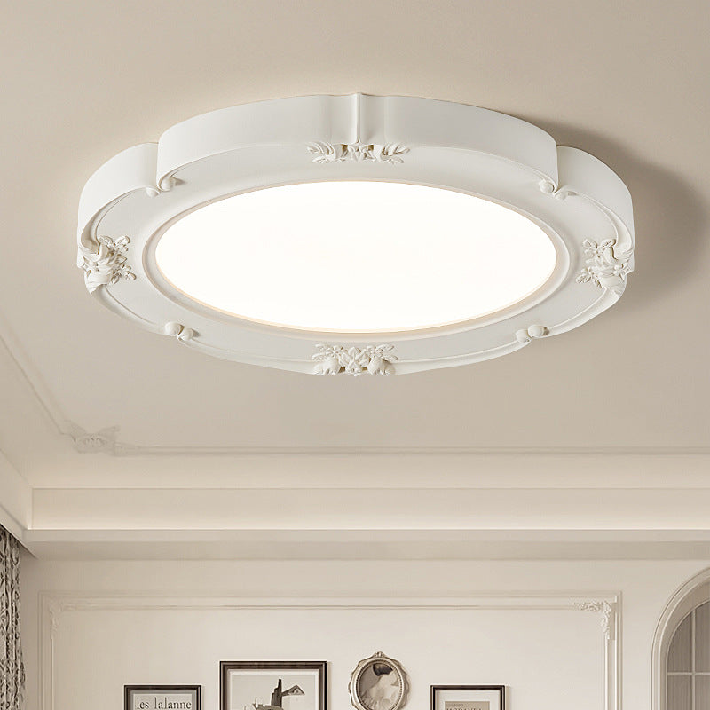 Luz de techo LED de resina acrílica moderna minimalista en forma de cúpula redonda tallada en crema para dormitorio 