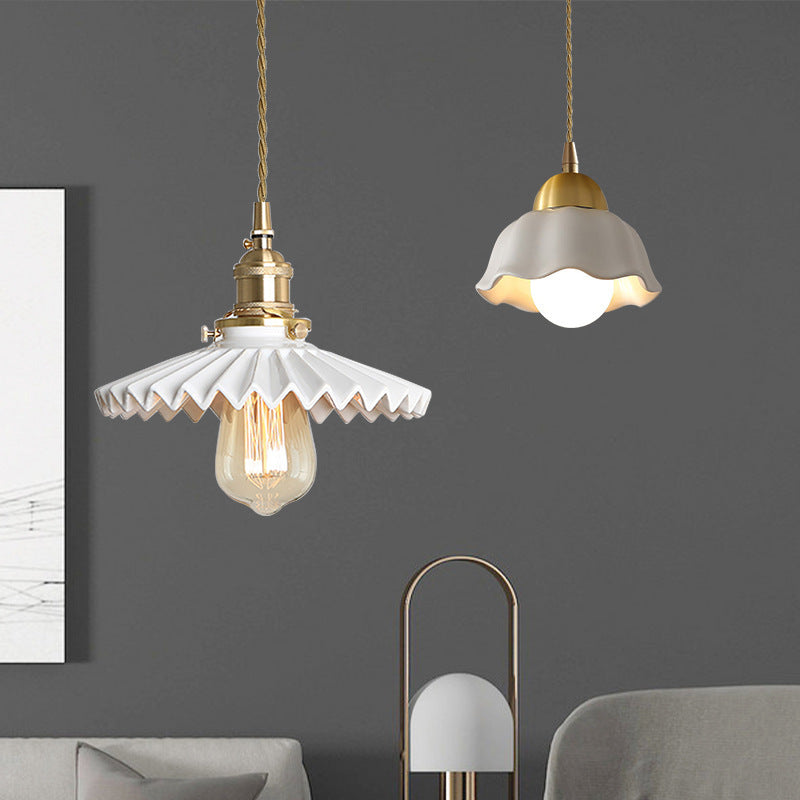Suspension lumineuse moderne scandinave en céramique cuivrée à plis demi-cercle 1 lumière pour chambre 