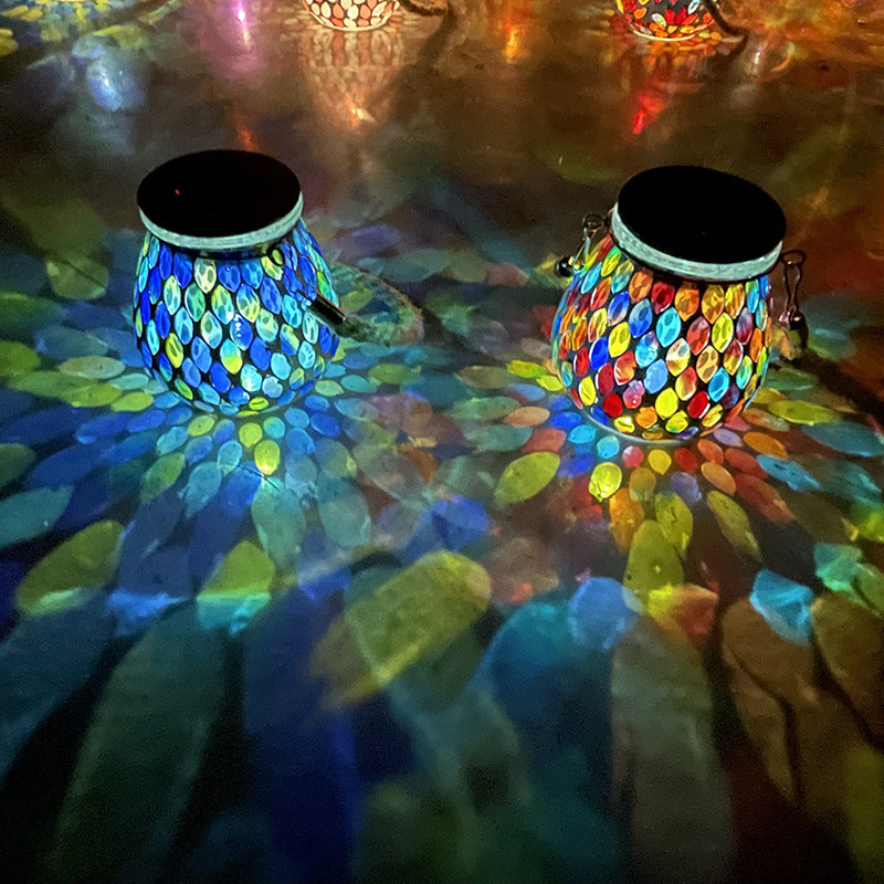 ضوء خارجي LED زجاجي دائري مقاوم للماء من تيفاني التقليدي في جرة ميسون للطاقة الشمسية للحديقة 