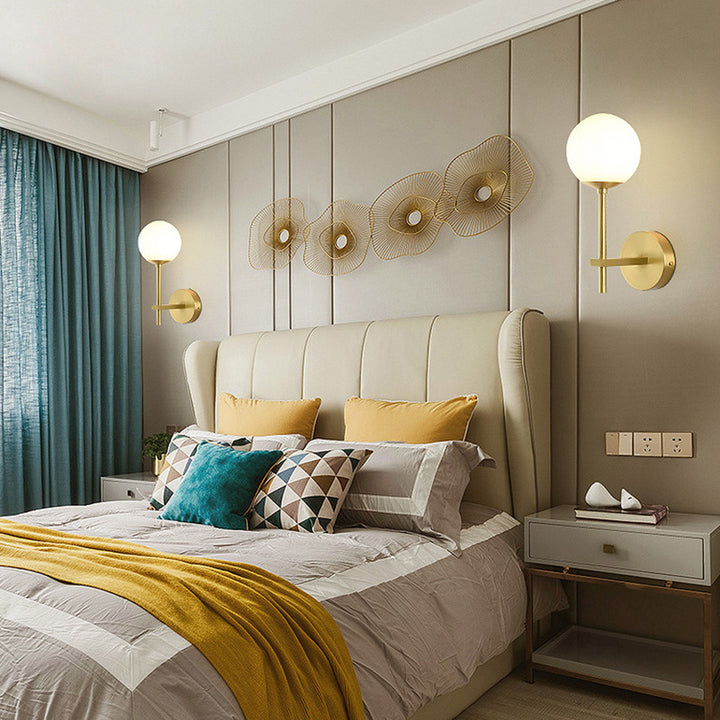 Lámpara Aplique de Pared de 1 Luz Moderna de Lujo Redonda Cilíndrica Esférica de Vidrio y Cobre para Dormitorio 