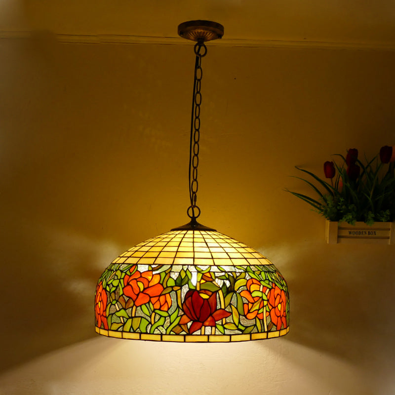 Lustre suspendu à 3 lumières en verre teinté en métal à motif de fleur ronde traditionnelle Tiffany pour chambre 