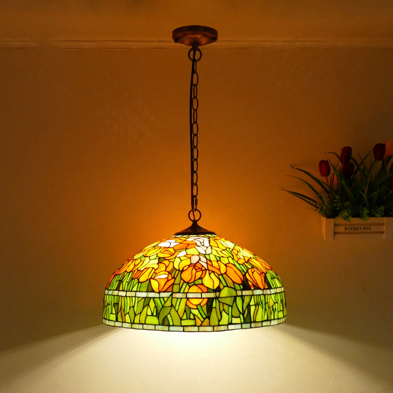 Lustre suspendu à 3 lumières en verre teinté en métal à motif de fleur ronde traditionnelle Tiffany pour chambre 
