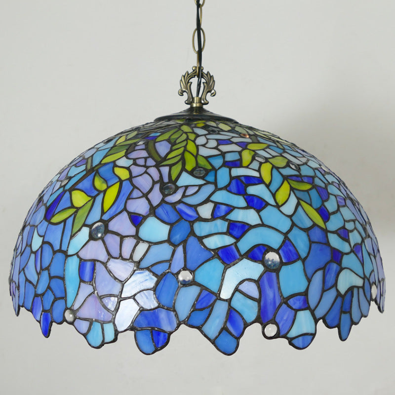 Lustre suspendu à 3 lumières en verre teinté en métal à motif de fleur ronde traditionnelle Tiffany pour chambre 