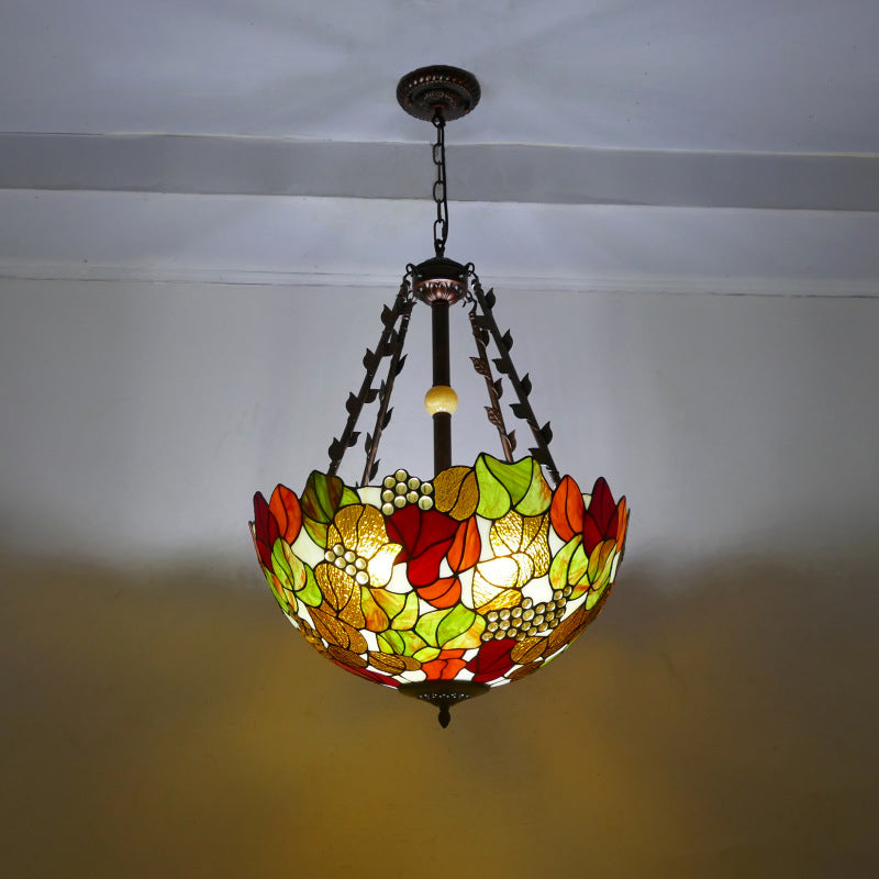 Suspension lumineuse à 5 lumières en métal et verre teinté de forme ronde avec motif de fleur Tiffany traditionnel pour chambre à coucher 