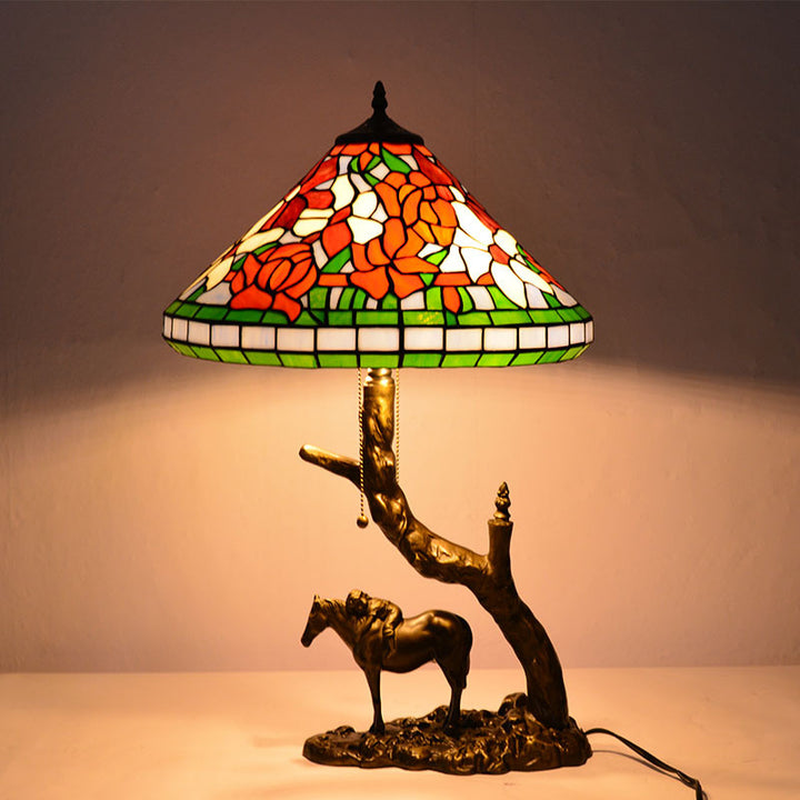 Lampe de table à deux lumières avec abat-jour en verre teinté en forme de cône rond traditionnel Tiffany en fer pour chambre 