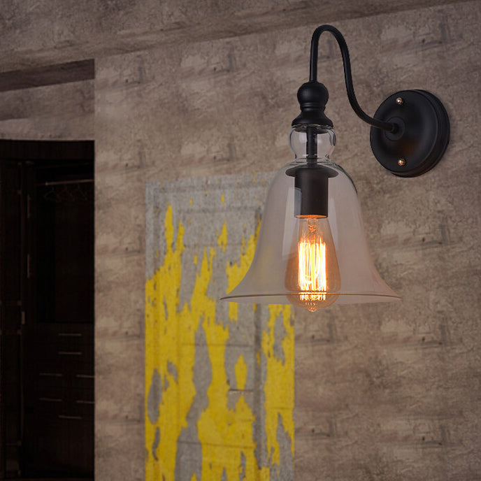 Lampe murale à 1 lumière en forme de cône en fer avec abat-jour en verre pour chambre à coucher 