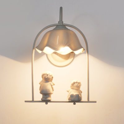 Lámpara de aplique de pared de 1 luz contemporánea creativa en forma de pétalo cilíndrico de hierro, vidrio, cerámica y resina para dormitorio 