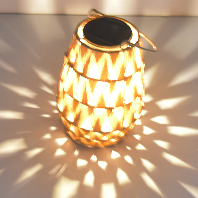 Lanterne en rotin étanche solaire créative contemporaine cylindrique ABS matériel LED lumière extérieure pour jardin 