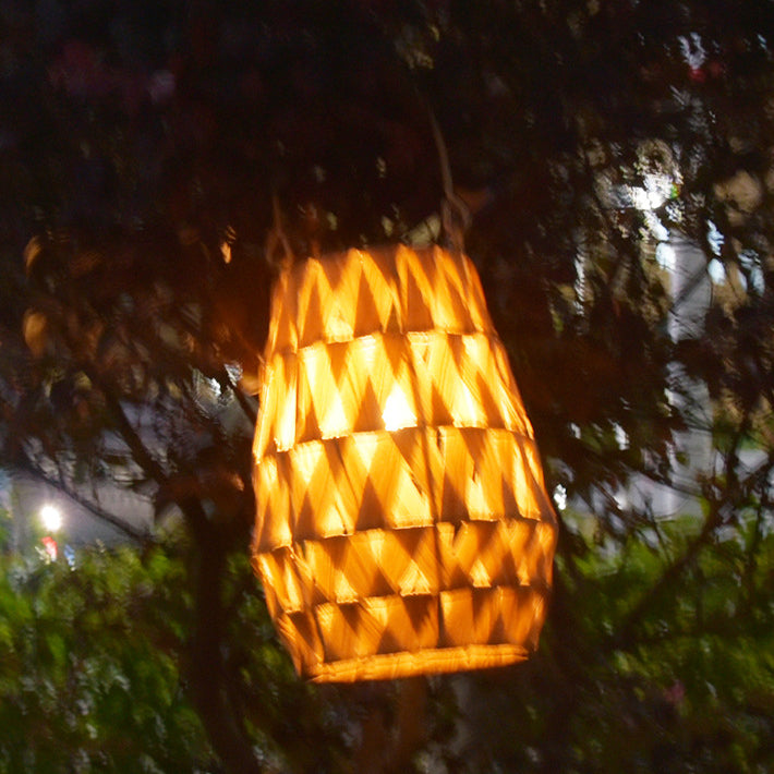Lanterne en rotin étanche solaire créative contemporaine cylindrique ABS matériel LED lumière extérieure pour jardin 