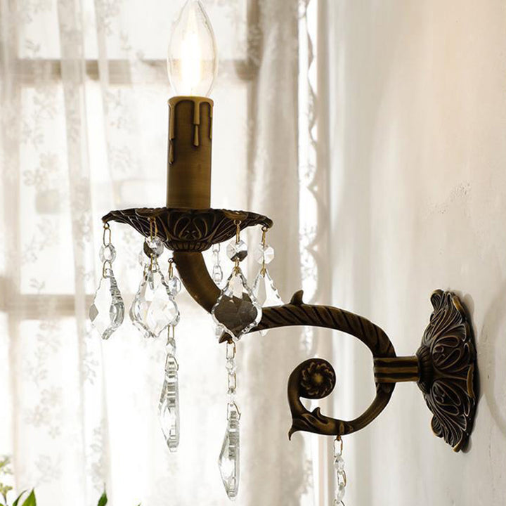 Applique murale traditionnelle vintage en forme de bougie en cuivre cristal à 1 lumière pour chambre 