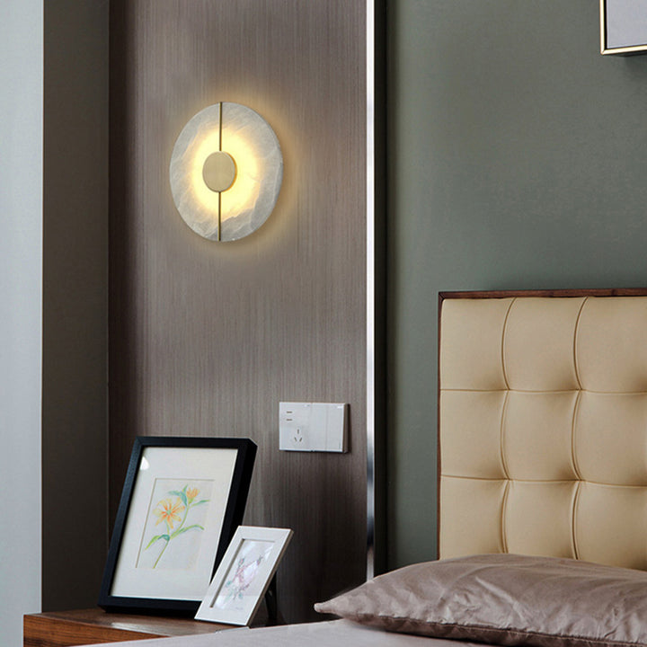 Moderne minimalistische runde ovale Eisenmarmor-LED-Wandleuchte für Schlafzimmer 
