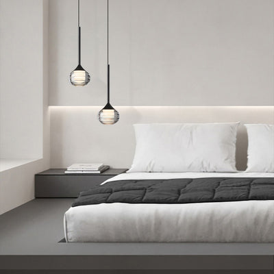 Zeitgenössische skandinavische runde Kugel-Kupferglas-LED-Pendelleuchte für Schlafzimmer 