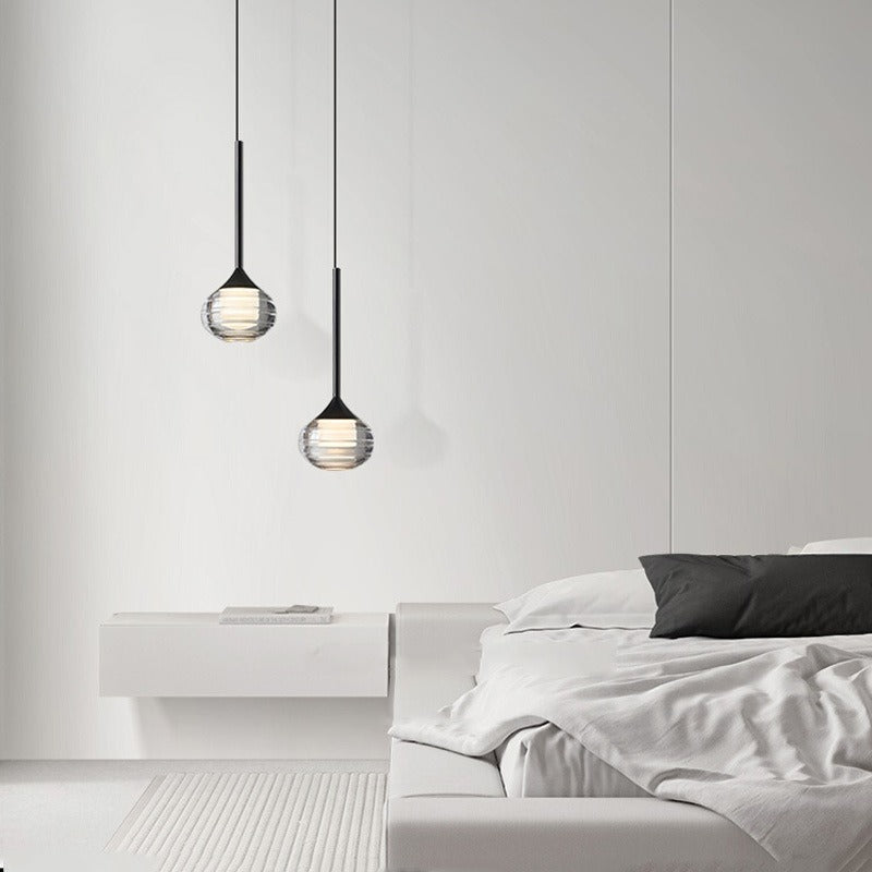 Zeitgenössische skandinavische runde Kugel-Kupferglas-LED-Pendelleuchte für Schlafzimmer 