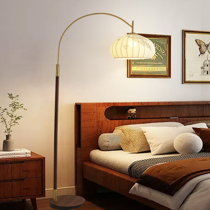 Lampe de sol traditionnelle chinoise ronde ovale en tissu de fer à 1 lumière pour salon 