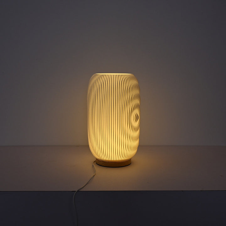 Lampe de table LED en plastique cylindrique USB minimaliste moderne pour chambre 
