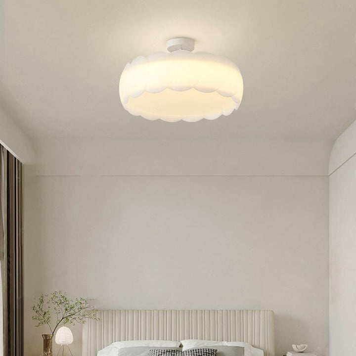 Luz de techo semi-empotrada contemporánea escandinava redonda de encaje crema de hardware PE para dormitorio 