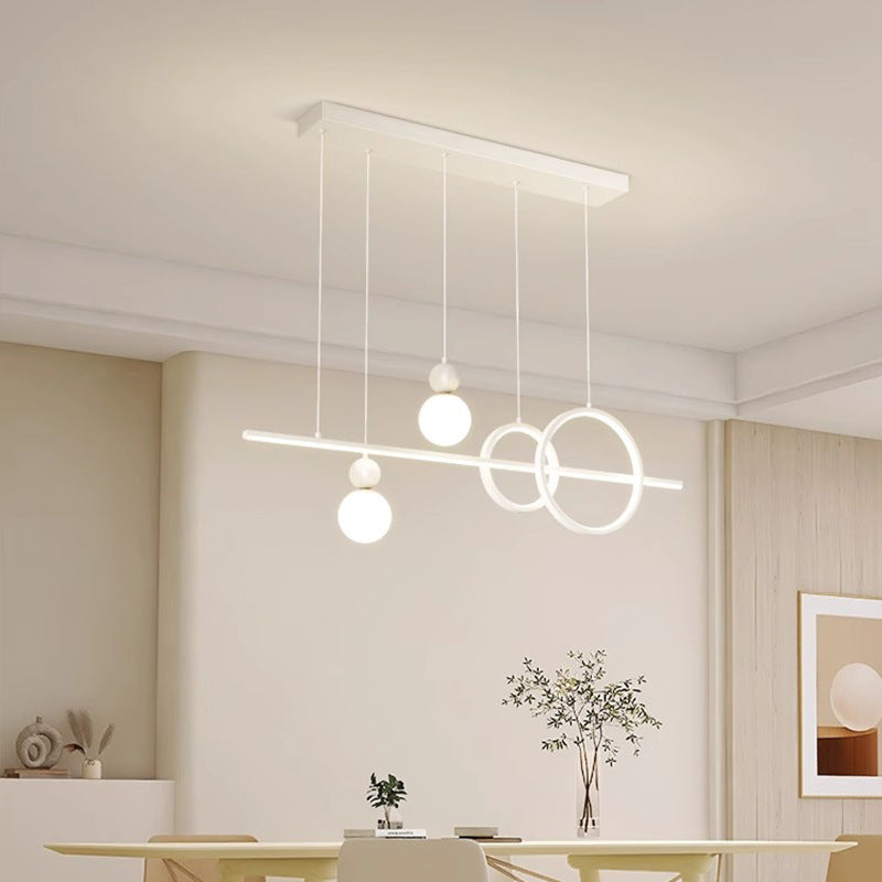 Suspension LED contemporaine scandinave crème linéaire ronde orbe en fer moulé par rotation pour salle à manger 