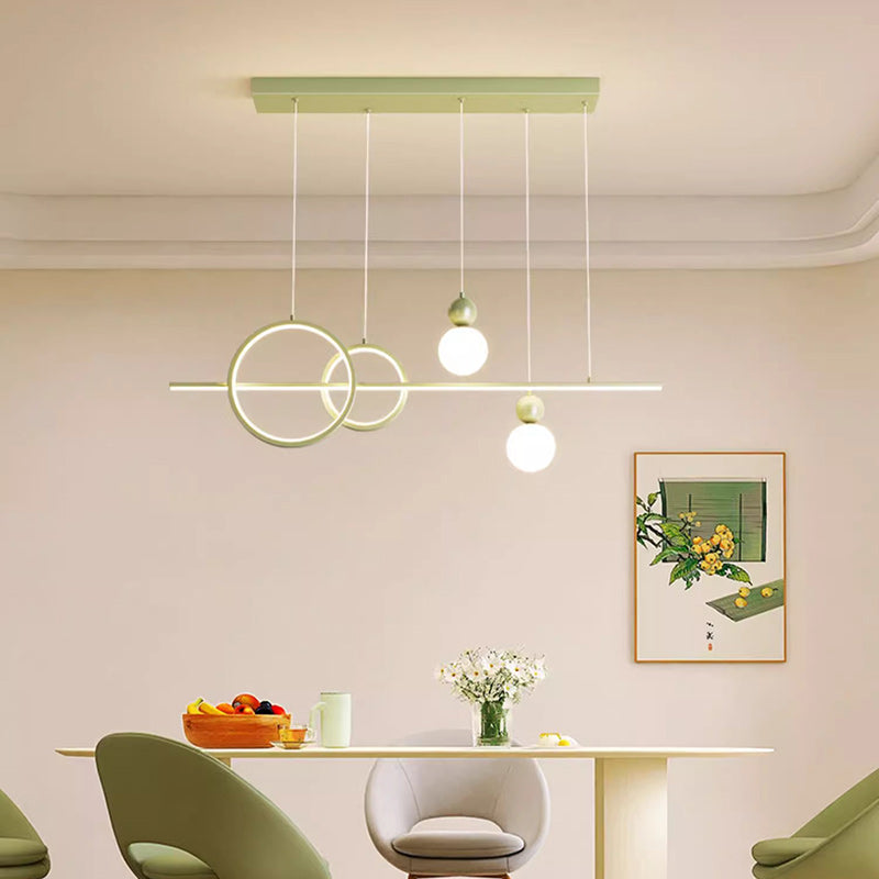 Suspension LED contemporaine scandinave crème linéaire ronde orbe en fer moulé par rotation pour salle à manger 