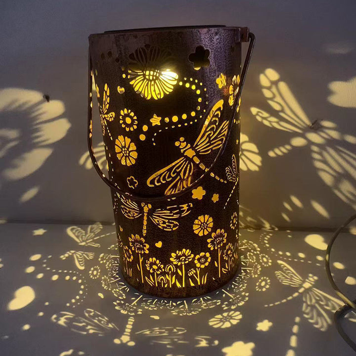 Lumière extérieure LED en fer avec motif de feuille et libellule, cylindre creux étanche et créatif contemporain pour jardin 