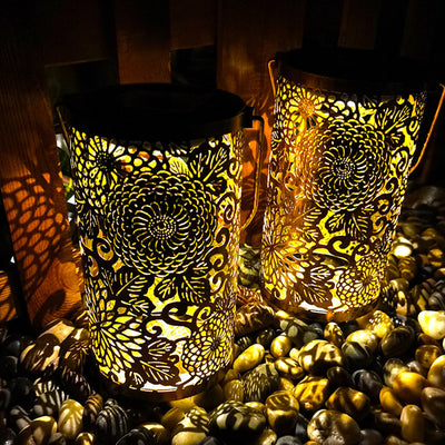 مصباح خارجي LED على شكل أسطوانة مجوفة مقاوم للماء مع تصميم أوراق وزهرة اليعسوب مصنوع من الحديد للحديقة 