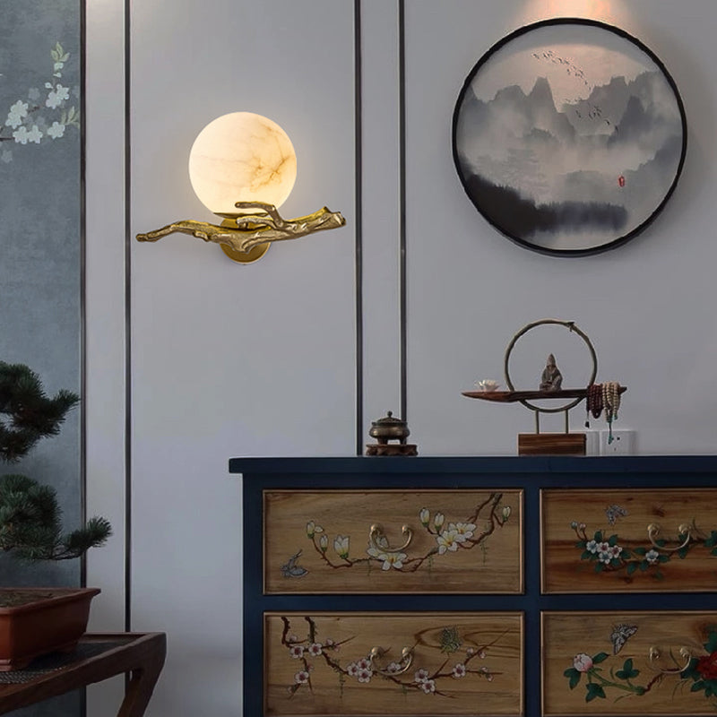 Applique murale 1 lumière en cuivre et marbre avec branche et orbe rond chinois traditionnel pour chambre 