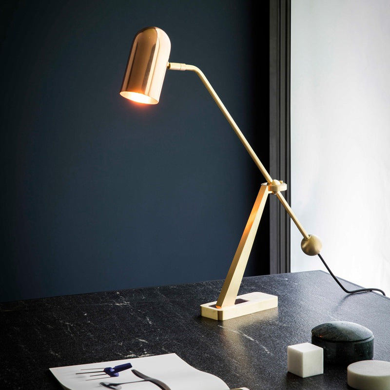 Lampe de table moderne mi-siècle haute sur pied cylindre ronde en métal 1 lumière pour chambre 