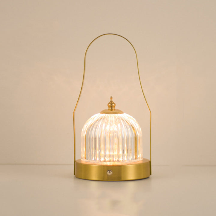 Lampe de table LED en acrylique et fer de forme ronde avec base ronde et motif de montagne pour chambre à coucher 