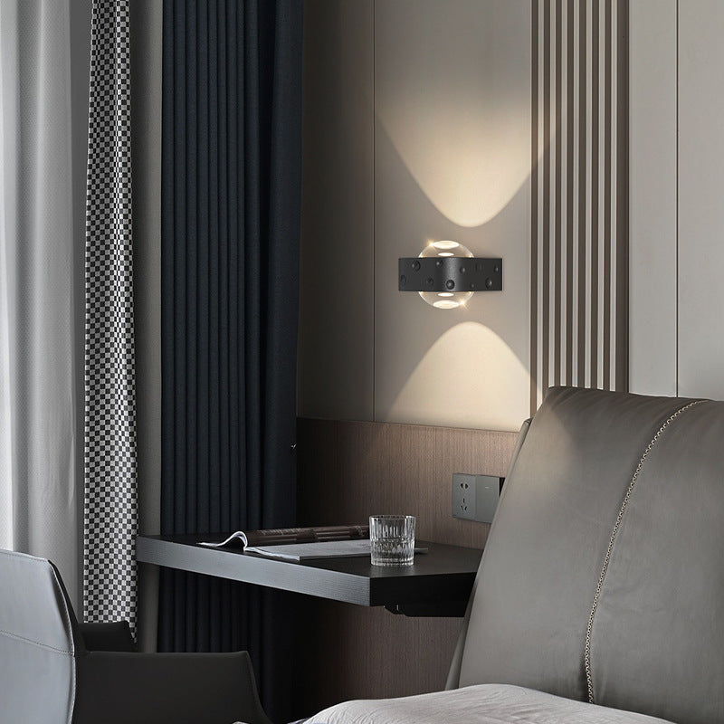 Zeitgenössische skandinavische runde ovale Kugel Eisen Aluminium Kristall LED Wandleuchte für das Schlafzimmer 