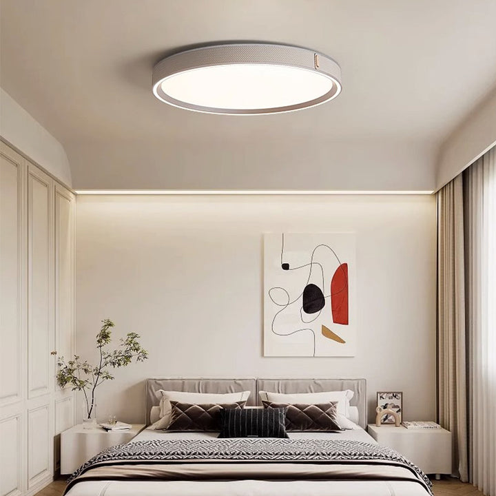 Moderne minimalistische runde Kuppel Deckenleuchte aus Aluminium, Eisen, Leder und Acryl mit LED für das Schlafzimmer 