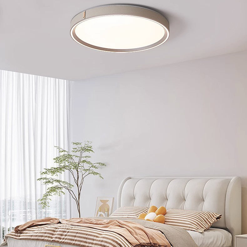 Moderne minimalistische runde Kuppel Deckenleuchte aus Aluminium, Eisen, Leder und Acryl mit LED für das Schlafzimmer 