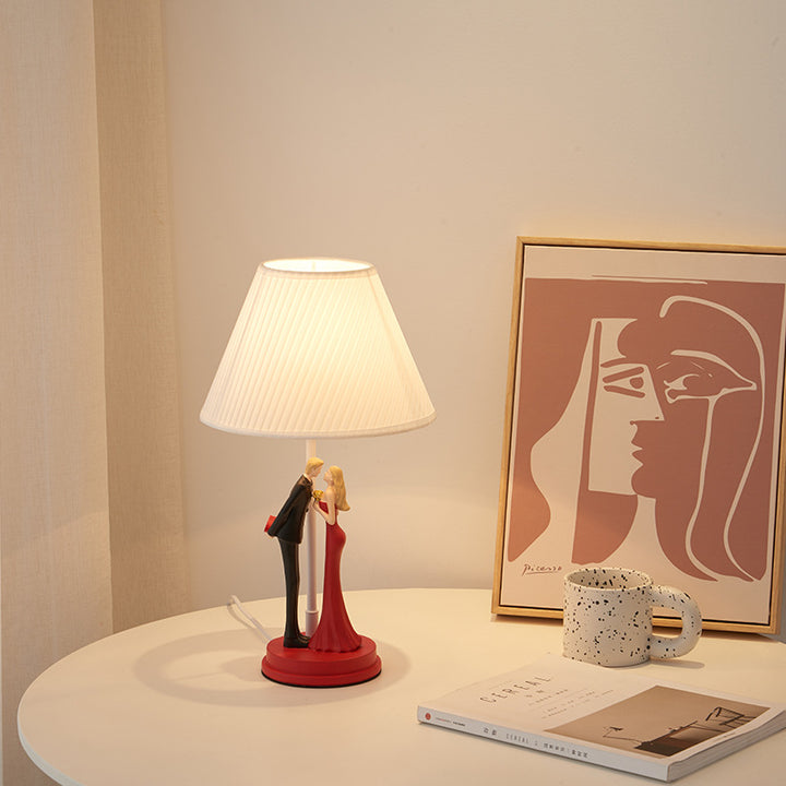 Moderne Art Deco Hochzeits-Paar Runde Prisma Harz Eisen Stoff 1-Licht Tischlampe Für Schlafzimmer 