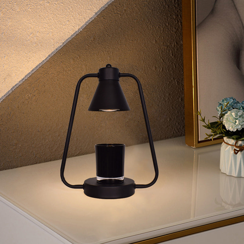Contemporary Scandinavian Round Prism Iron 1-Light Melting Wax Table Lamp For Bedroom
