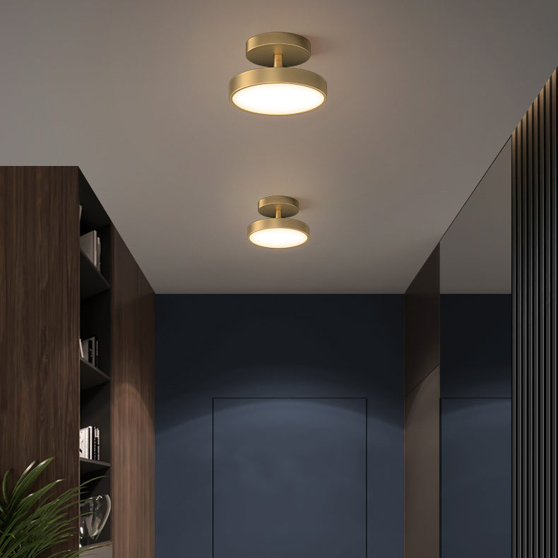 Luz de techo LED semiencastrada de cúpula redonda minimalista moderna de cobre y acrílico para pasillo 