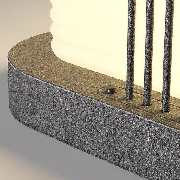 ضوء خارجي LED مربع من الفولاذ المقاوم للصدأ مقاوم للماء بالطاقة الشمسية بتصميم حديث وبسيط للاستخدام الخارجي 